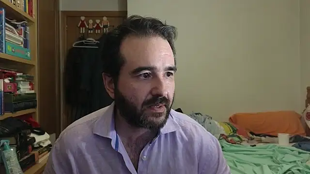 Snapshot of curiosillo83 chatting on 16, 7, 2026 curiosillo83 online show from 16, 7, 2026