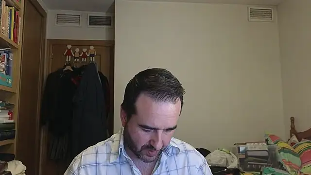 curiosillo83 online show from 29, 5, 2026