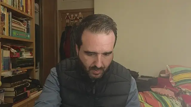 curiosillo83 online show from 15, 2, 2026