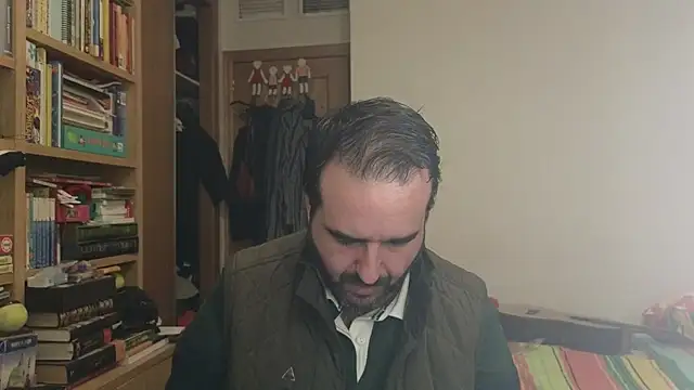 curiosillo83 online show from 19, 12, 2025