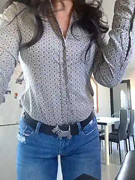 luxxe25 online show from 27, 11, 2025