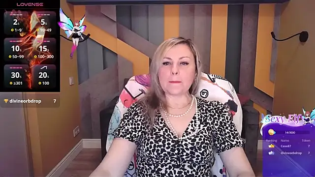 Candy Long online show from 9, 2, 2026