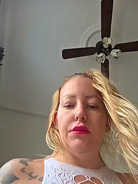 Jassy Foxy online show from 17, 12, 2025