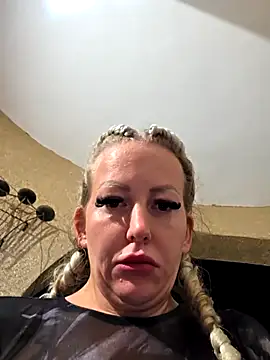 Jassy Foxy online show from 12, 9, 2025