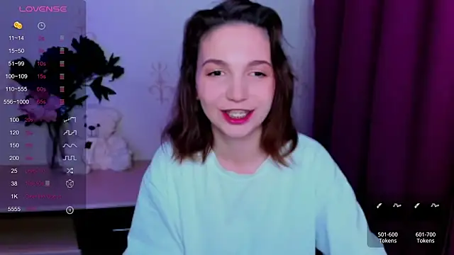 KindHazelHere  online show from 30, 5, 2026