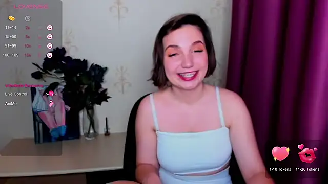 KindHazelHere  online show from 27, 9, 2025