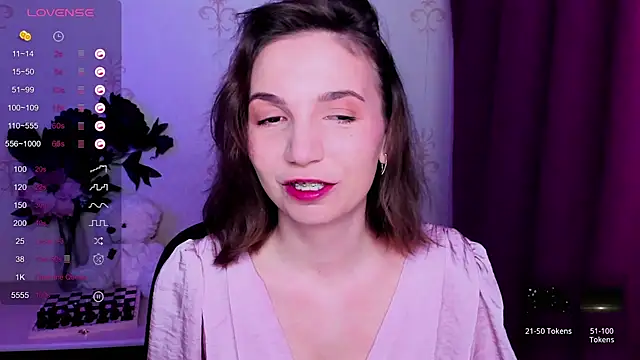 KindHazelHere  online show from 25, 3, 2026