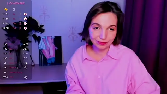 KindHazelHere  online show from 14, 10, 2025