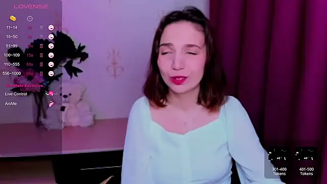 KindHazelHere  online show from 16, 5, 2026