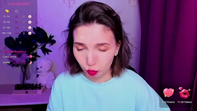 KindHazelHere  online show from 23, 2, 2026