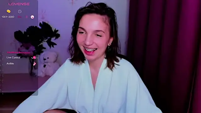 KindHazelHere  online show from 7, 5, 2026