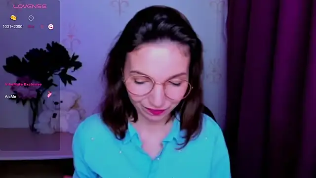 Snapshot of KindHazelHere_ chatting on 21, 6, 2026 KindHazelHere online show from 21, 6, 2026
