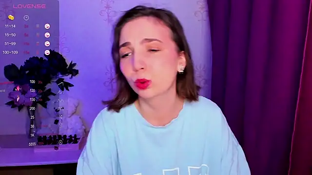 KindHazelHere  online show from 31, 1, 2026