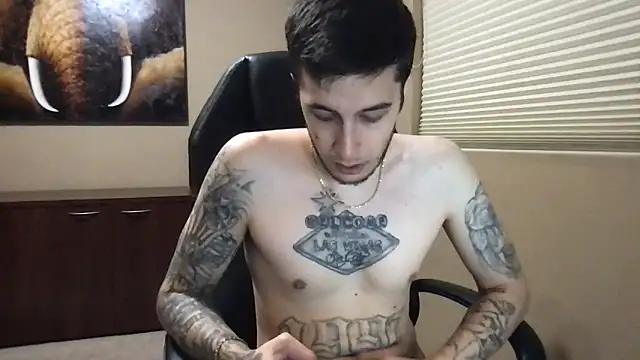 Snapshot of Bwcjoshbanks chatting on 14, 6, 2026 Bwcjoshbanks online show from 14, 6, 2026