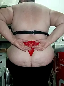 eroticjessitop online show from 18, 4, 2026