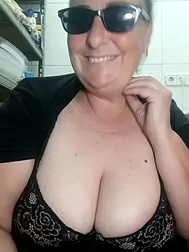 Snapshot of eroticjessitop chatting on 22, 2, 2026 eroticjessitop online show from 22, 2, 2026