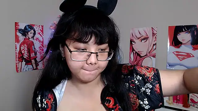 Snapshot of Moertomlly chatting on 2, 11, 2025 Moertomlly online show from 2, 11, 2025