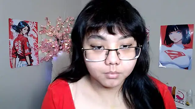 Snapshot of Moertomlly chatting on 3, 10, 2025 Moertomlly online show from 3, 10, 2025