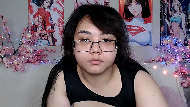 Snapshot of Moertomlly chatting on 11, 6, 2026 Moertomlly online show from 11, 6, 2026