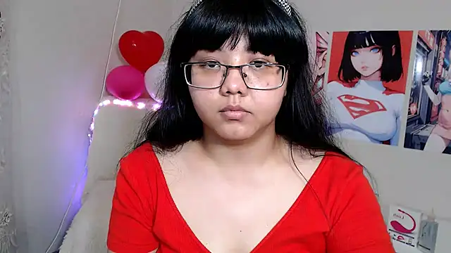 Snapshot of Moertomlly chatting on 21, 3, 2025 Moertomlly online show from 21, 3, 2025