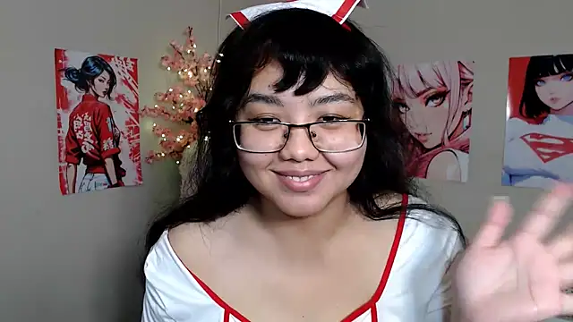 Snapshot of Moertomlly chatting on 27, 10, 2025 Moertomlly online show from 27, 10, 2025