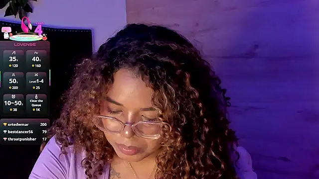  nickypurple  online show from 10, 3, 2025