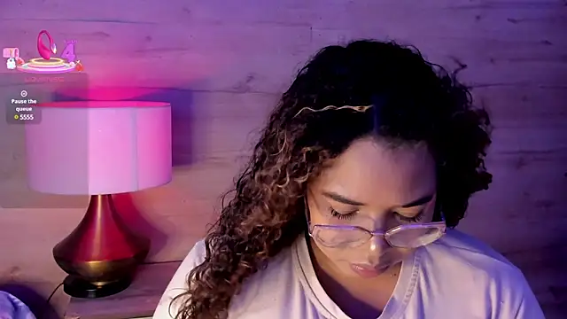  nickypurple  online show from 21, 3, 2025