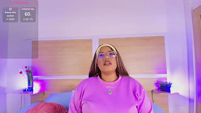  nickypurple  online show from 30, 9, 2025