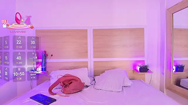  nickypurple  online show from 26, 11, 2025