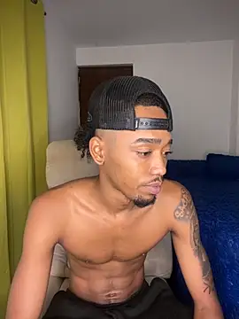 Snapshot of matatanlove chatting on 13, 11, 2025 matatanlove online show from 13, 11, 2025