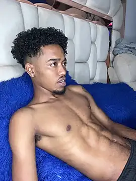 Snapshot of matatanlove chatting on 5, 3, 2025 matatanlove online show from 5, 3, 2025