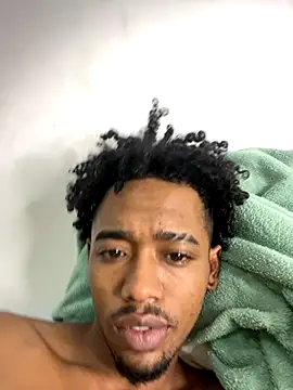 Snapshot of matatanlove chatting on 24, 10, 2025 matatanlove online show from 24, 10, 2025