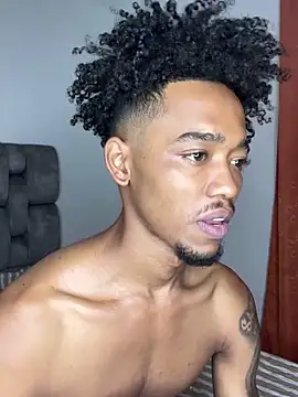 Snapshot of matatanlove chatting on 25, 2, 2025 matatanlove online show from 25, 2, 2025