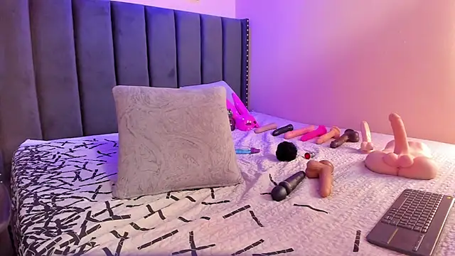 Snapshot of ashlye_miller_ chatting on 23, 3, 2025 ashlye miller online show from 23, 3, 2025