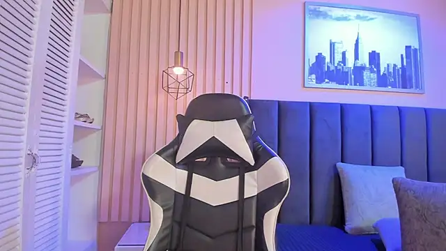 Snapshot of ashlye_miller_ chatting on 21, 11, 2025 ashlye miller online show from 21, 11, 2025