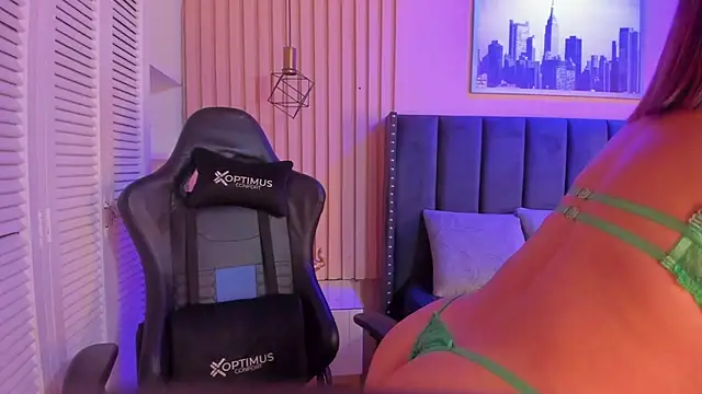 Snapshot of ashlye_miller_ chatting on 13, 3, 2025 ashlye miller online show from 13, 3, 2025