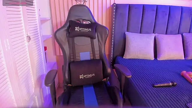 Snapshot of ashlye_miller_ chatting on 15, 3, 2025 ashlye miller online show from 15, 3, 2025