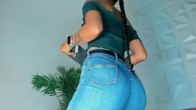 Hellen Sky online show from 16, 12, 2025