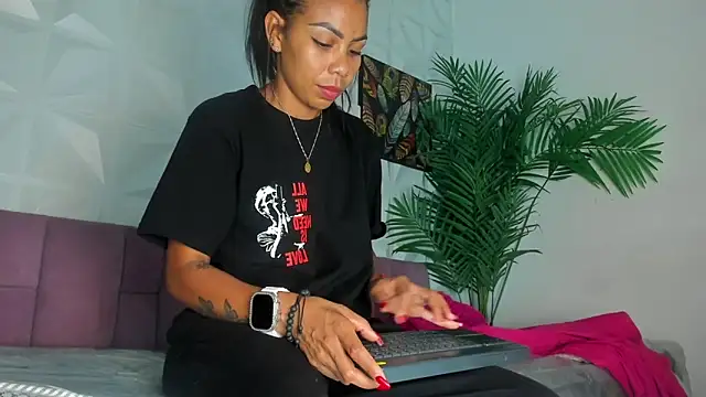 Hellen Sky online show from 2, 6, 2026