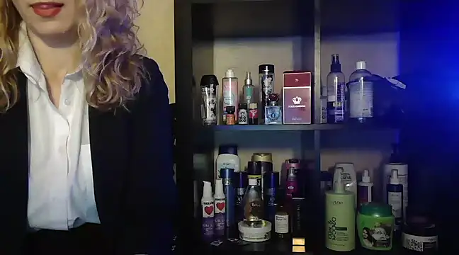 Natasha Nannette online show from 26, 2, 2025