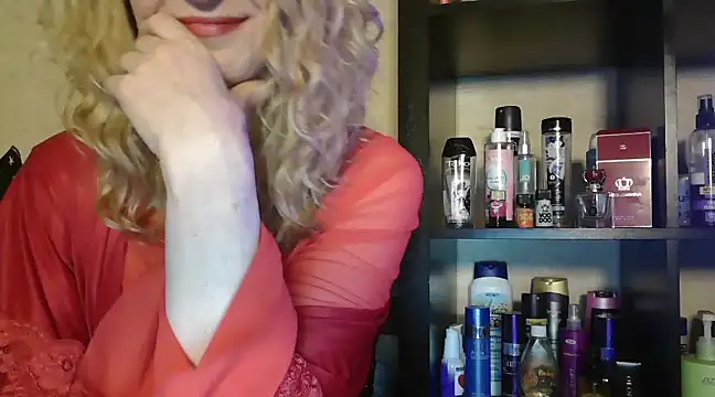 Natasha Nannette online show from 2, 3, 2025