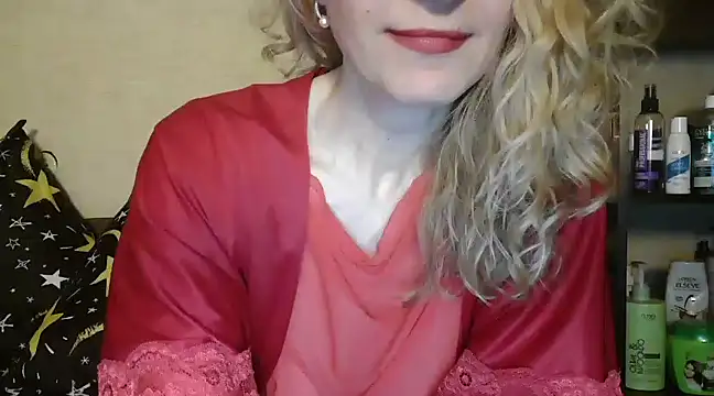 Natasha Nannette online show from 7, 3, 2025