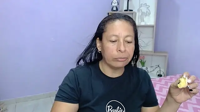 mature martina online show from 24, 10, 2025