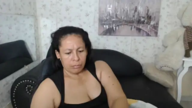 Snapshot of mature_martina chatting on 16, 6, 2026 mature martina online show from 16, 6, 2026