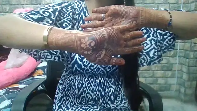 Sexy iknoor online show from 9, 10, 2025