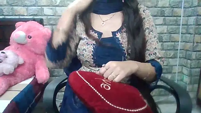 Sexy iknoor online show from 11, 2, 2026