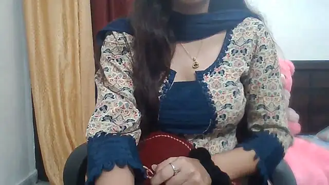 Snapshot of Sexy_iknoor chatting on 16, 6, 2026 Sexy iknoor online show from 16, 6, 2026
