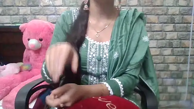 Sexy iknoor online show from 5, 2, 2026