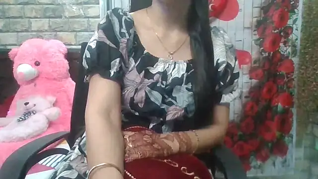 Sexy iknoor online show from 11, 4, 2026