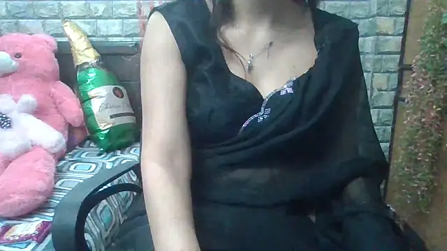 Sexy iknoor online show from 18, 3, 2025